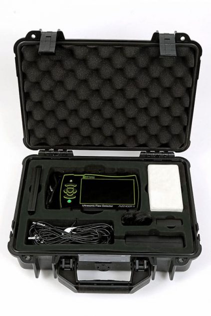 Avenger II handheld flaw detector, complete kit with transport case.